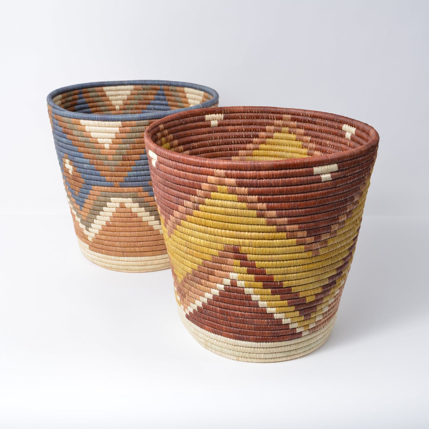 Wide Zig Zag Bucket Basket ~ Cultivate Collection