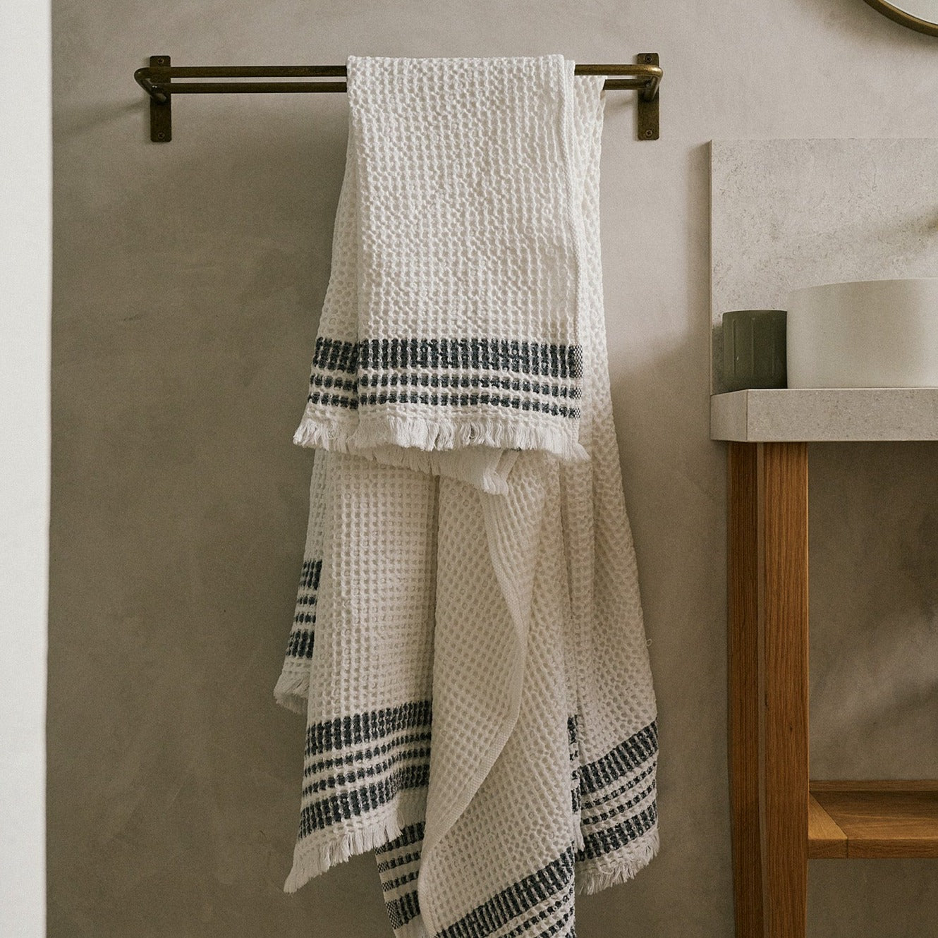 S/2 Organic Belgian Waffle Hand Towel - Ink