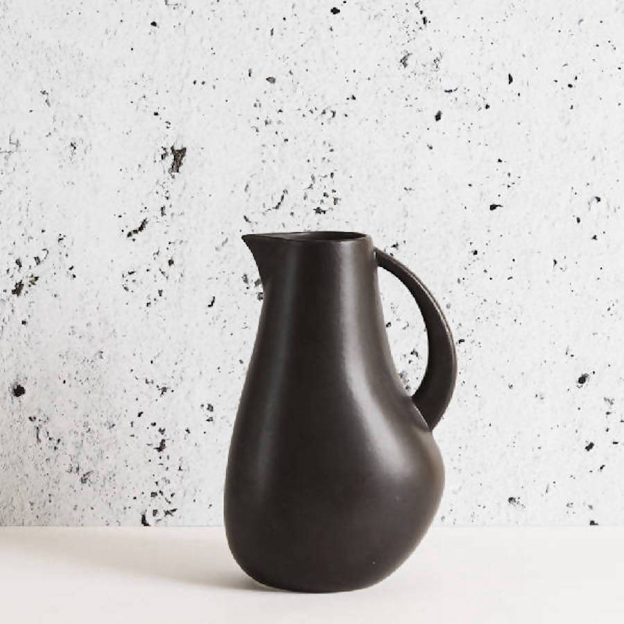 Stoneware Pitcher | Kuduo 64oz