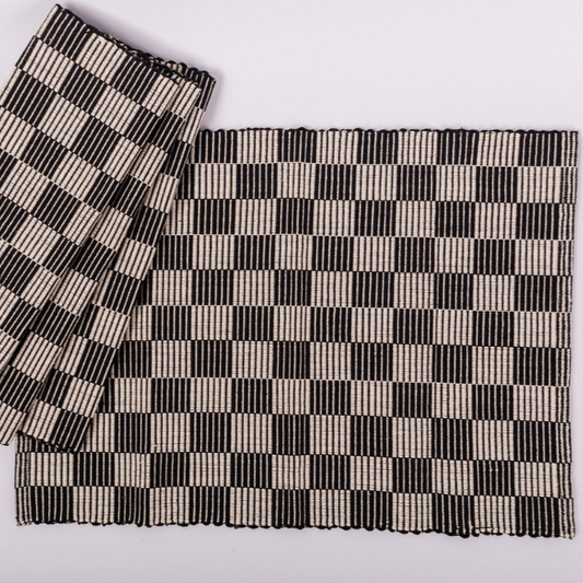 S/4 Handloomed Checkered Placemats - Black