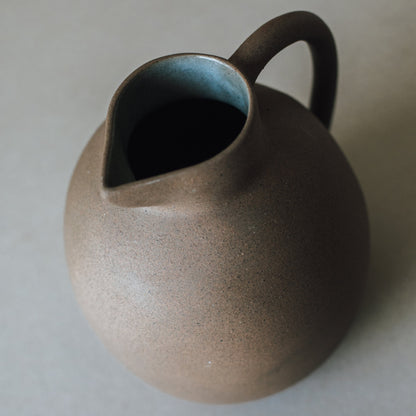 Bola Pitcher